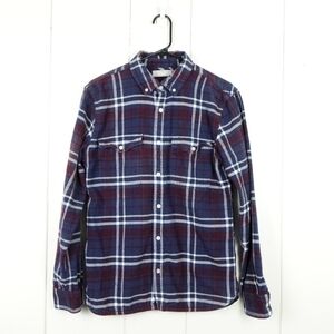 EVERLANE The Brushed Flannel Button Down Button Down Shirt